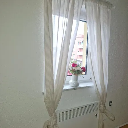 Apartma Nara